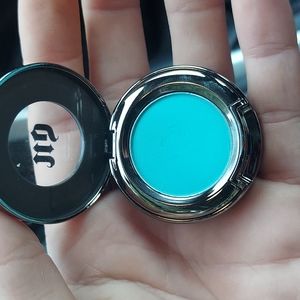 Narcotic - urban decay ❤🍭Nwob
